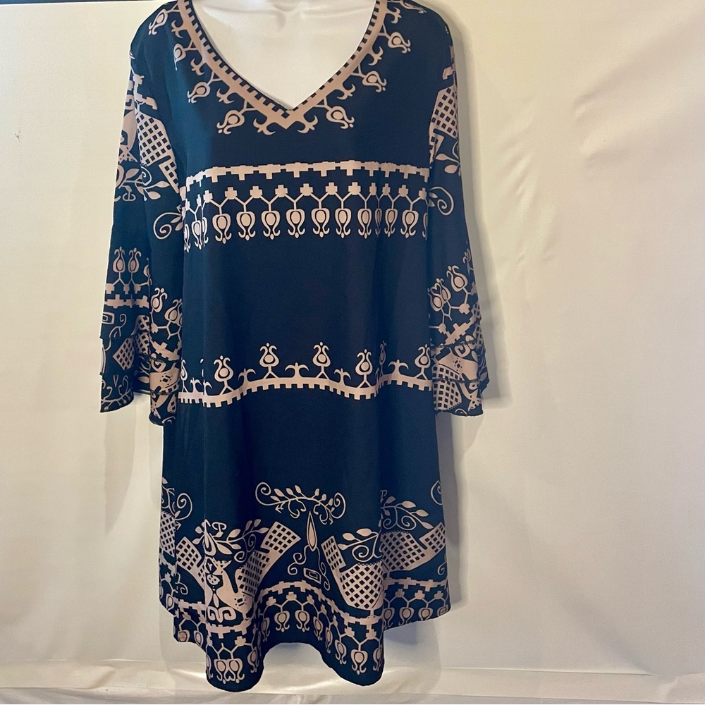 Black Boxy Graphic Tunic